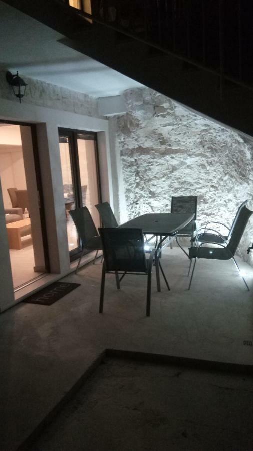 Apartment Rika 奥米什 外观 照片