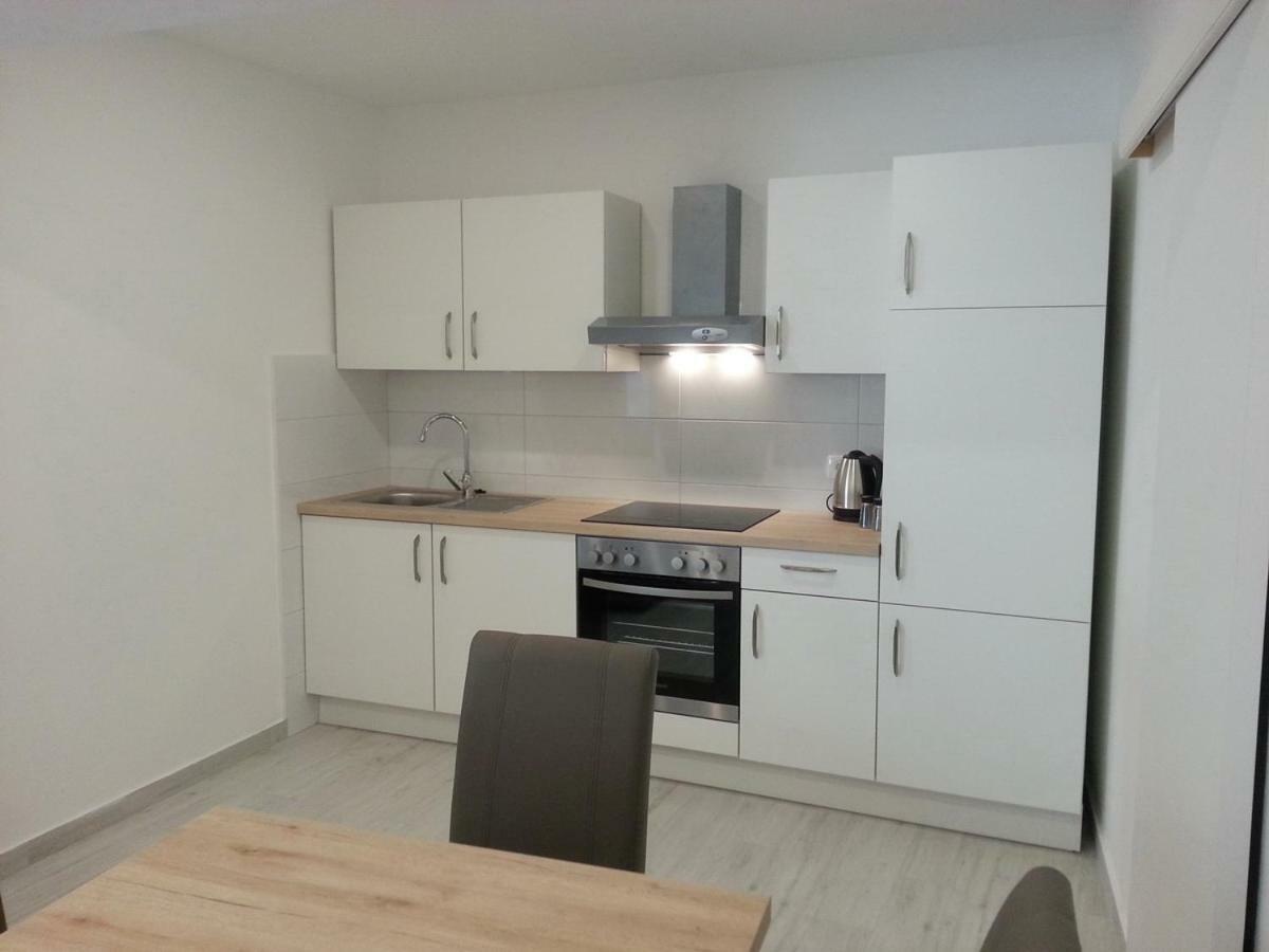 Apartment Rika 奥米什 外观 照片